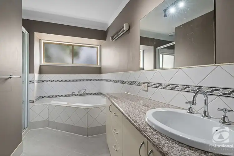 Fourth view of Homely unit listing, 2/11 Conway Court, Wodonga VIC 3690