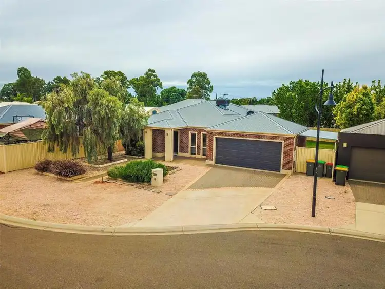 Second view of Homely house listing, 2 Arizona Court, Mildura VIC 3500
