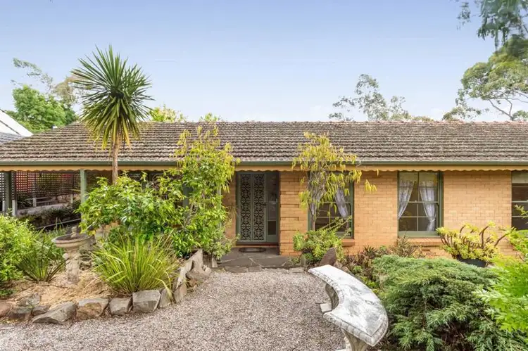 4 Woodburn Avenue, Hawthorndene SA 5051