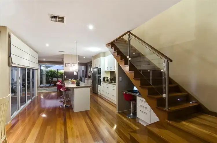 Sixth view of Homely house listing, 2/37 Fifth Avenue, Palm Beach QLD 4221