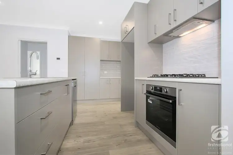 Fifth view of Homely house listing, 2 Klein Court, Jindera NSW 2642