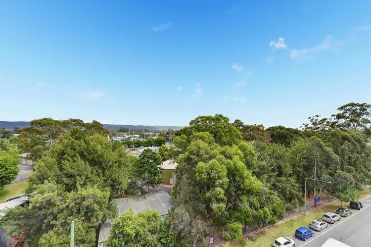 633/1-39 Lord Sheffield Circuit, Penrith NSW 2750