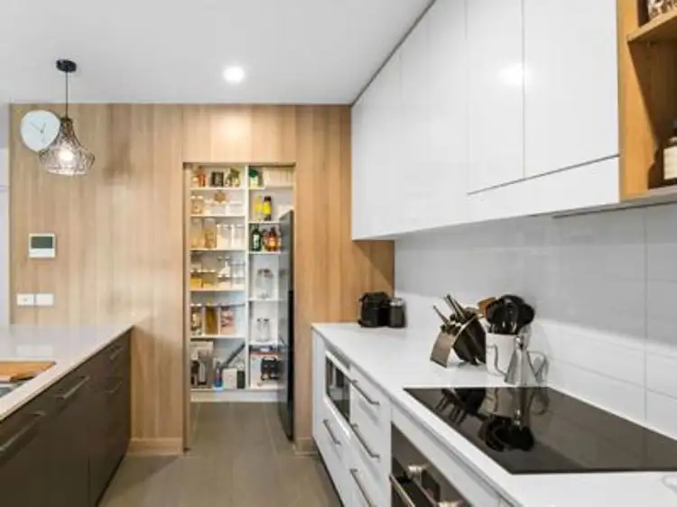 Fourth view of Homely apartment listing, Unit/6 Lawson Street, Hawthorne QLD 4171