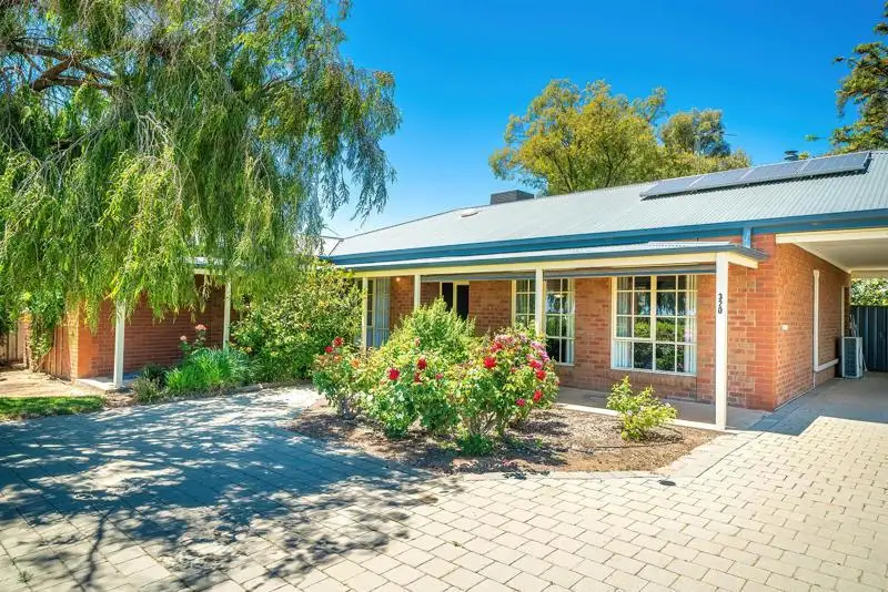Main view of Homely house listing, 320-322 Cowra Avenue, Nichols Point VIC 3501