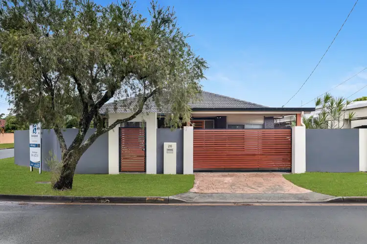 26 Coogeen Street, Sorrento QLD 4217