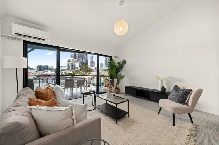Third view of Homely house listing, 52/50 Mollison Street, South Brisbane QLD 4101