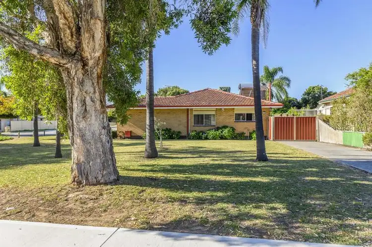 Second view of Homely house listing, 15 Foster Road, Kelmscott WA 6111