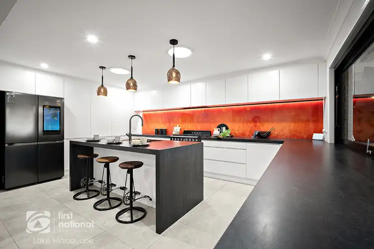 Sixth view of Homely house listing, 2 Janus Close, Cameron Park NSW 2285