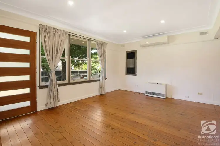 Fourth view of Homely house listing, 1007 Calimo Street, North Albury NSW 2640