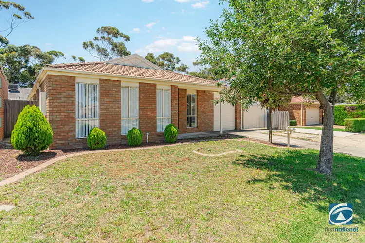 Second view of Homely house listing, 3 Emerson Court, Roxburgh Park VIC 3064