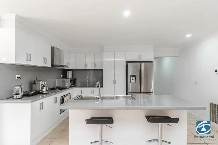 Seventh view of Homely house listing, 3 Emerson Court, Roxburgh Park VIC 3064