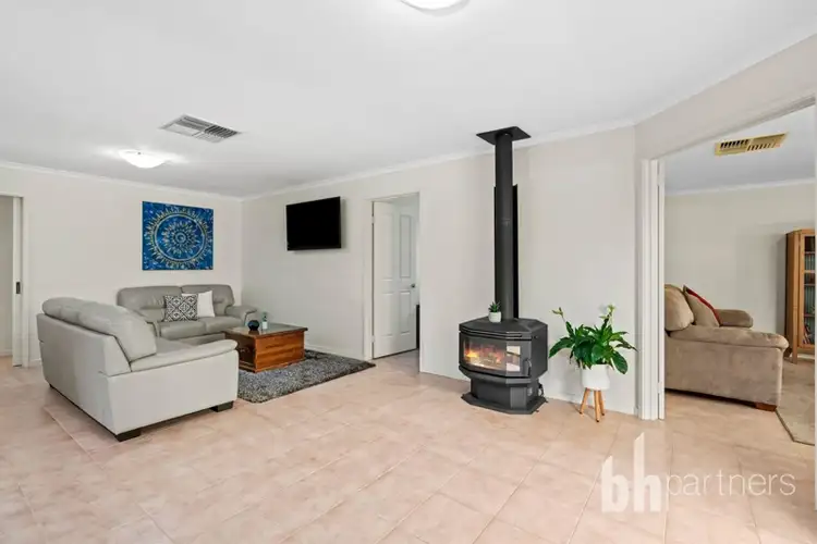 Fifth view of Homely house listing, 11 Hameister Avenue, Loxton SA 5333