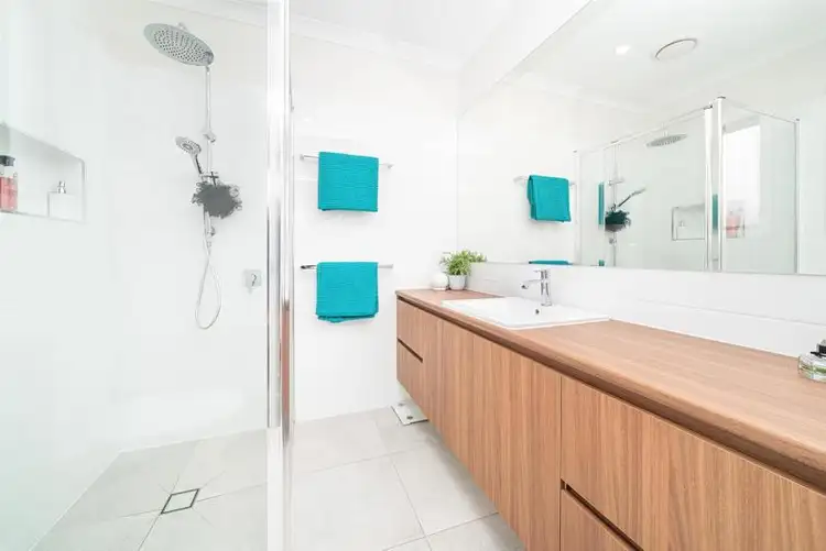 Sixth view of Homely house listing, 4 Venice Court, Irymple VIC 3498