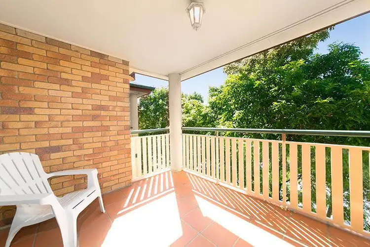 Sixth view of Homely apartment listing, 4/6 Elliott Street, Clayfield QLD 4011