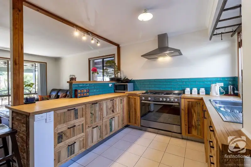 Main view of Homely house listing, 6 Dickson Court, Chiltern VIC 3683