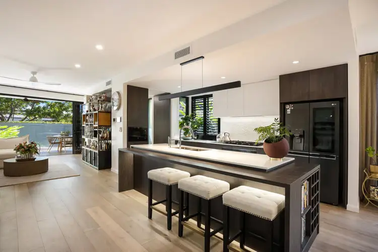 Fifth view of Homely house listing, 1/40 St Andrews Avenue, Isle of Capri QLD 4217