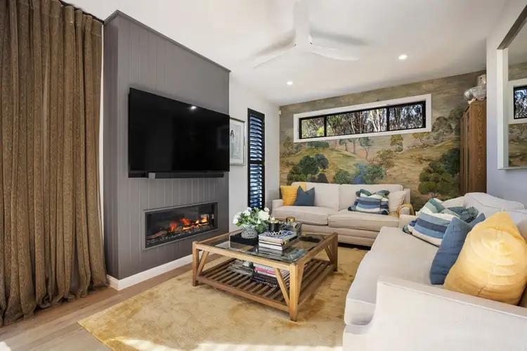 Sixth view of Homely house listing, 1/40 St Andrews Avenue, Isle of Capri QLD 4217
