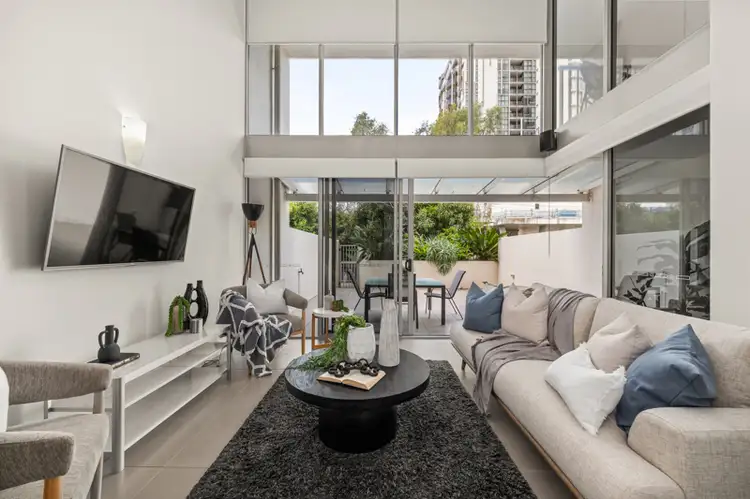 Main view of Homely house listing, 5/15 Walsh Street, Milton QLD 4064