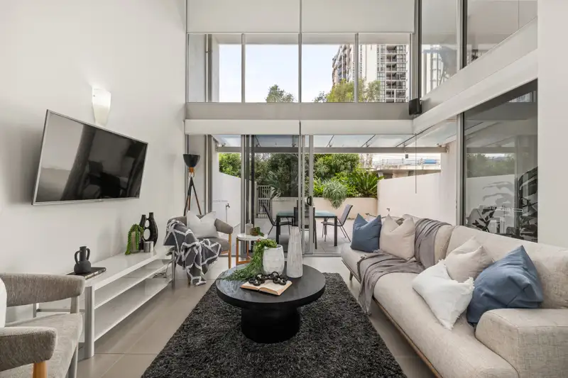 Main view of Homely house listing, 5/15 Walsh Street, Milton QLD 4064