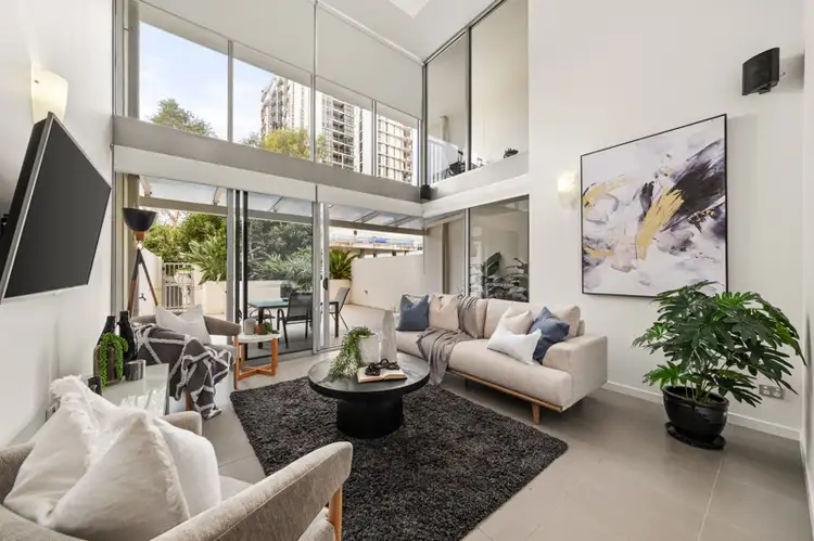 Second view of Homely house listing, 5/15 Walsh Street, Milton QLD 4064