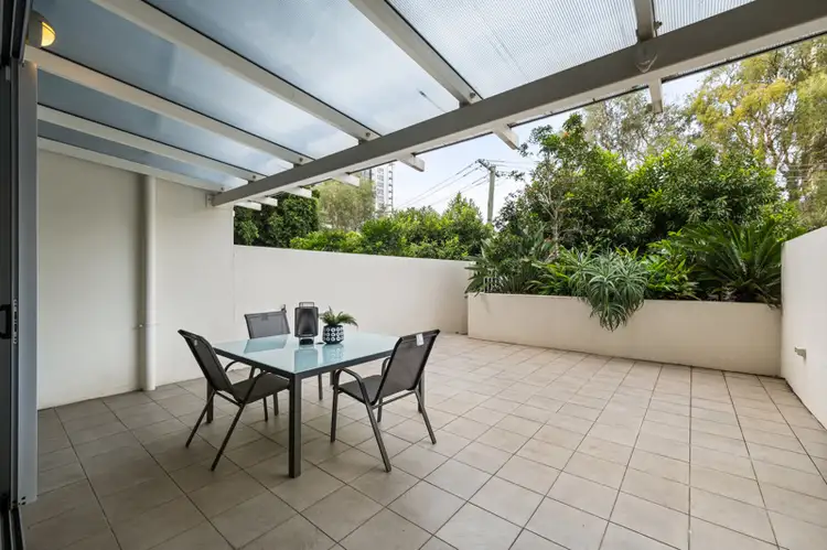 Third view of Homely house listing, 5/15 Walsh Street, Milton QLD 4064