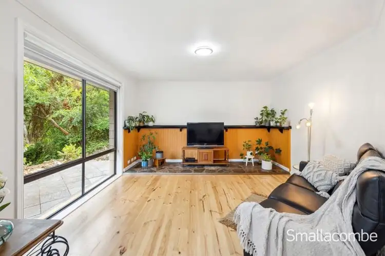 19 Fern Hill Road