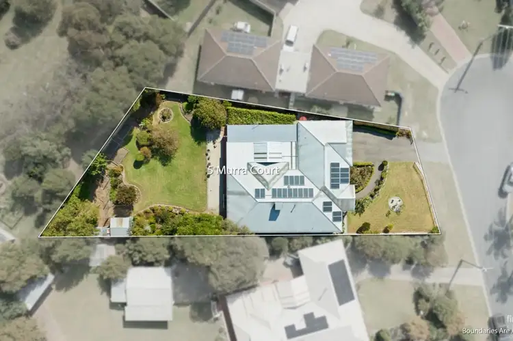 5 Murra Court