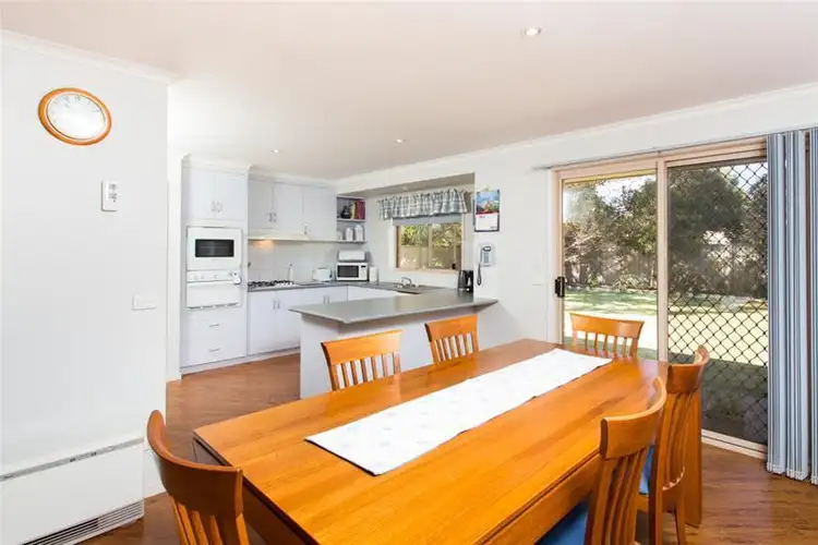 Sixth view of Homely house listing, 2 Sheridan Crescent, Red Cliffs VIC 3496