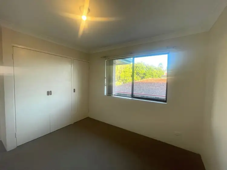 Fifth view of Homely unit listing, 5/24 Macaulay Street, Coorparoo QLD 4151