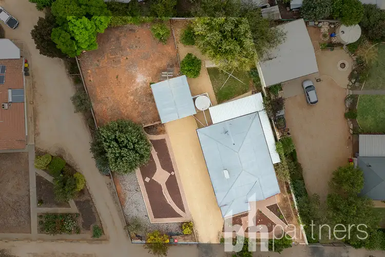 Second view of Homely house listing, 4 Third Street, Loxton SA 5333