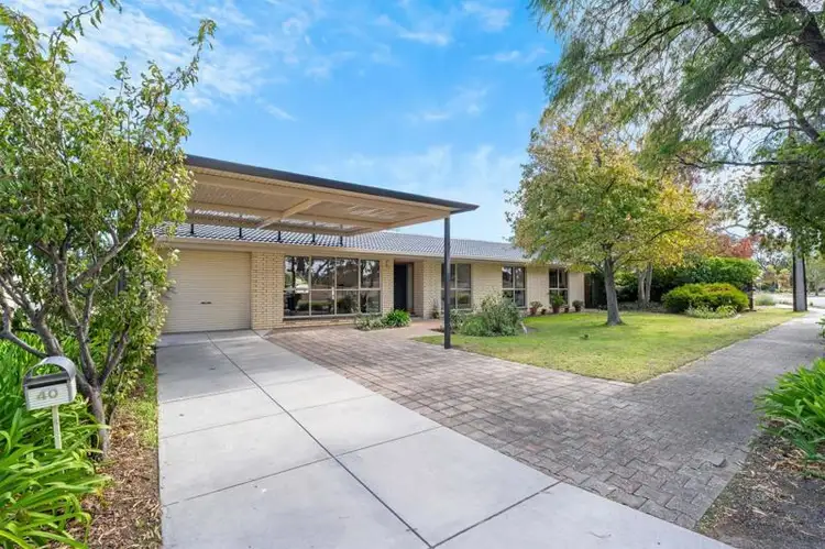 40 Sargent Parade, Bellevue Heights SA 5050