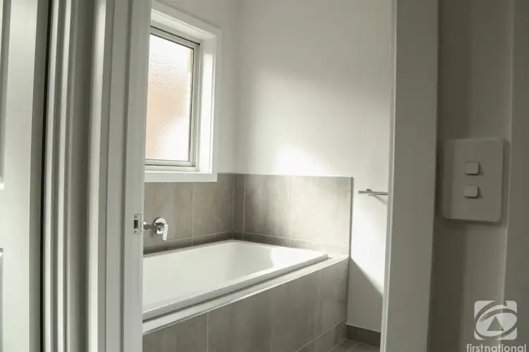 Fifth view of Homely house listing, 27 Hayes Drive, Beechworth VIC 3747