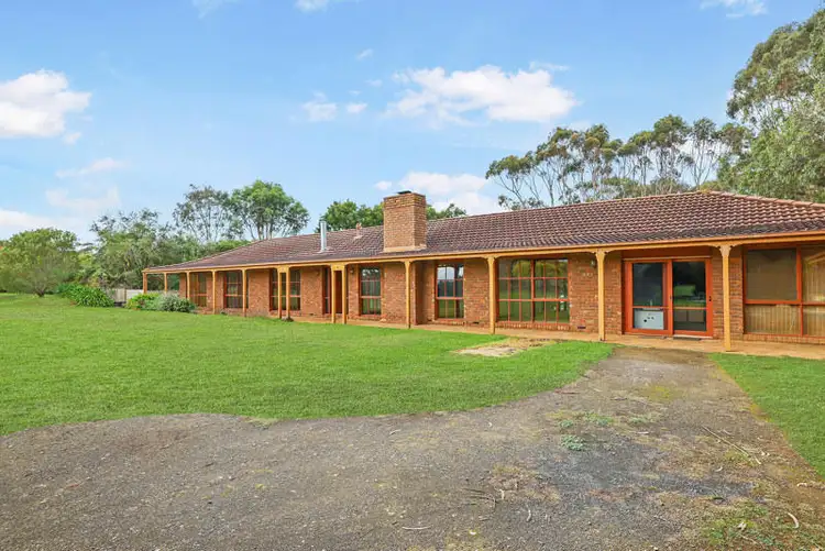 Second view of Homely house listing, 70 Rodger Place, Bushfield VIC 3281