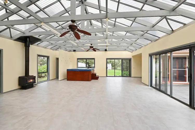 Sixth view of Homely house listing, 70 Rodger Place, Bushfield VIC 3281