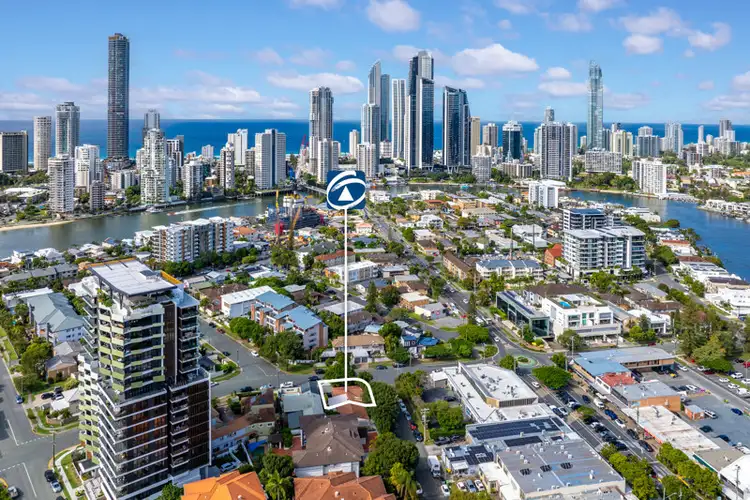 1 Barranbali Street, Surfers Paradise QLD 4217