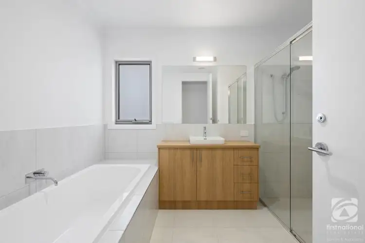 Fifth view of Homely house listing, 4 Holly Tree Court, Jindera NSW 2642