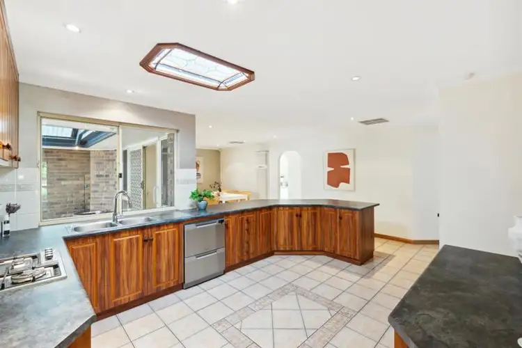 Fifth view of Homely house listing, 2 Pioneer Court, Salisbury Heights SA 5109