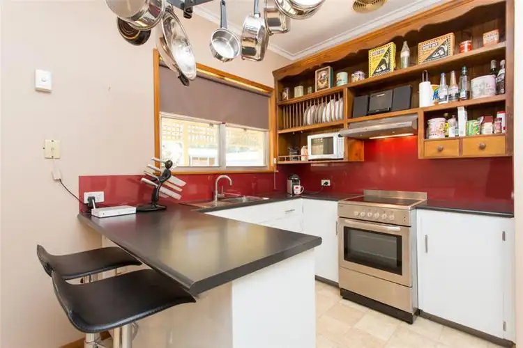 Fifth view of Homely house listing, 1065 Karadoc Avenue, Irymple VIC 3498