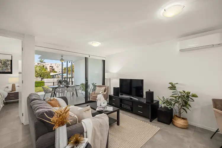 Second view of Homely house listing, 4/20 Hertford Street, Upper Mount Gravatt QLD 4122