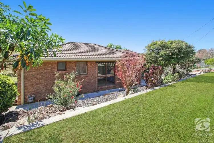 Third view of Homely house listing, 5 Marie Drive, Wodonga VIC 3690