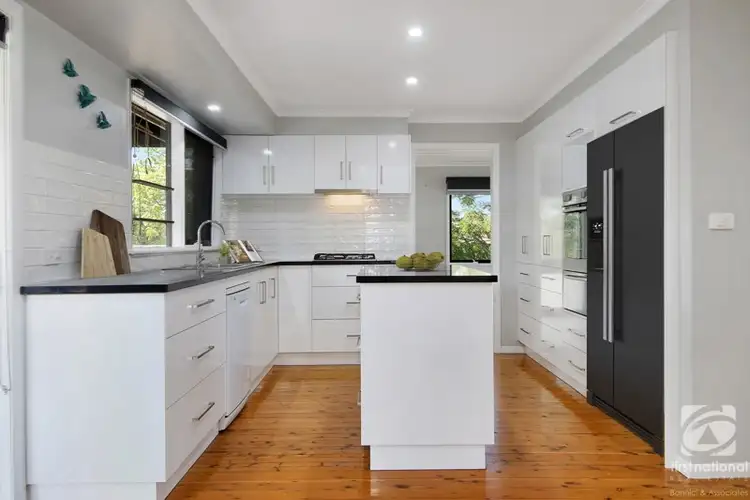 Fourth view of Homely house listing, 560 Cogdell Street, North Albury NSW 2640