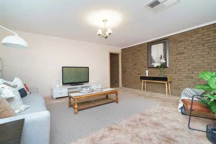 Seventh view of Homely house listing, 2 Johnson Drive, Irymple VIC 3498