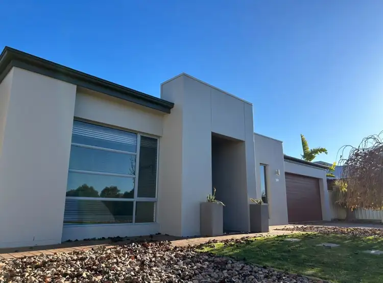 Second view of Homely house listing, 561 Walnut Avenue, Mildura VIC 3500