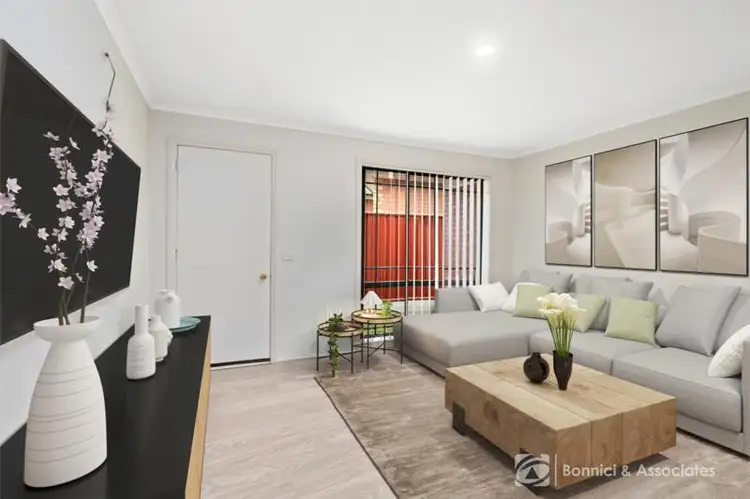 Second view of Homely unit listing, 2/152 De Kerilleau Drive, Wodonga VIC 3690