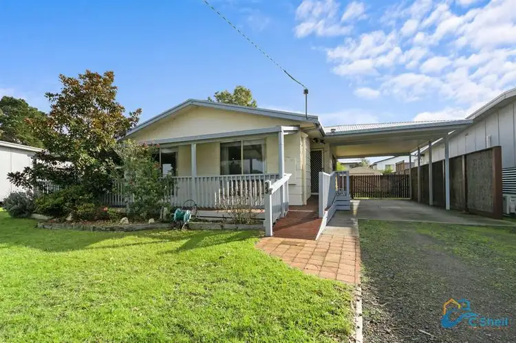 33 Campbell Street, Loch Sport VIC 3851