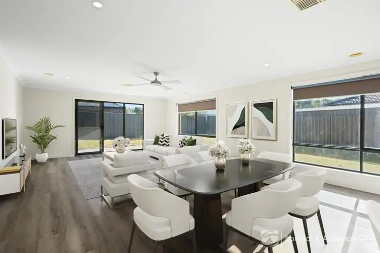 Fifth view of Homely house listing, 3 Rooney Avenue, Killara VIC 3691