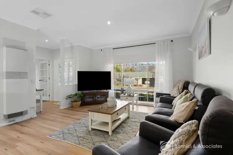 Fourth view of Homely house listing, 29 Falcon Circuit, Wodonga VIC 3690