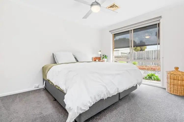 Sixth view of Homely house listing, 2 Jennifer Court, Warrnambool VIC 3280