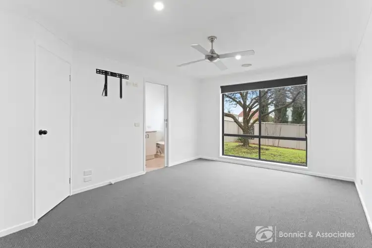 Fourth view of Homely house listing, 8 Latrobe Court, West Wodonga VIC 3690