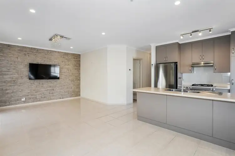 2 Pancras Court